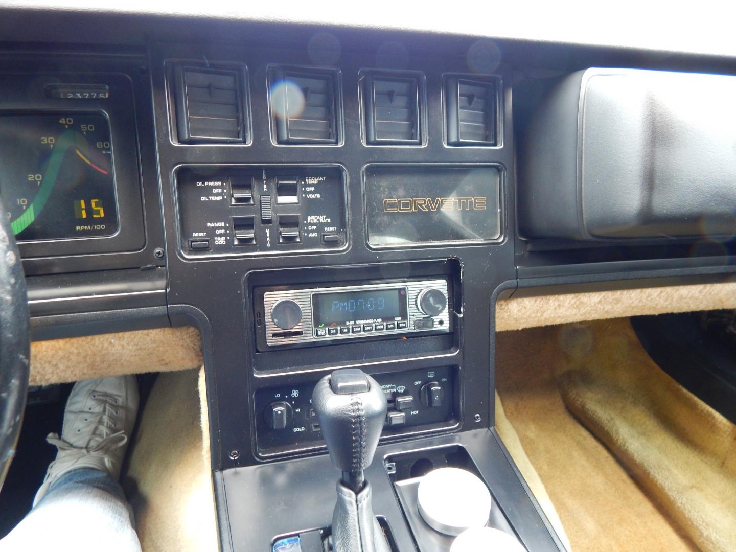 1984 White /Black leather Chevrolet Corvette (1G1AY0789E5) , located at 6528 Lower York Road, New Hope, PA, 18938, (215) 862-9555, 40.358707, -74.977882 - Here for sale is a good running 1984 Chevrolet Corvette Coupe. Under the hood is a strong 5.7 liter V8 which puts power to the rear wheels via a good shifting automatic transmission. Seats are recently reupholstered in Black leather and look great. Removable targa top. Power windows, power locks, - Photo#10